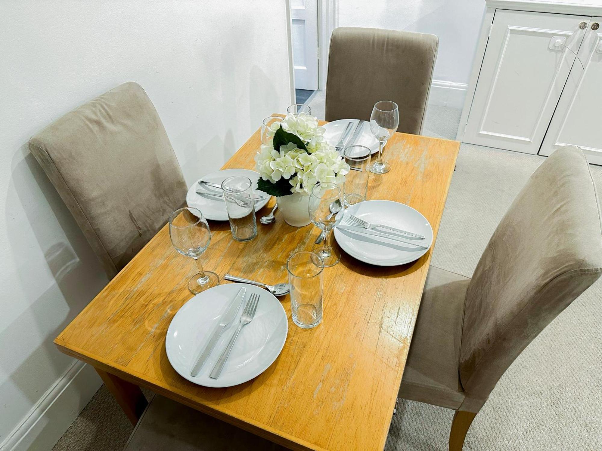 Lovely 3 Bedroom Maisonette With Private Roof Terrace In Hammersmith Londra Dış mekan fotoğraf